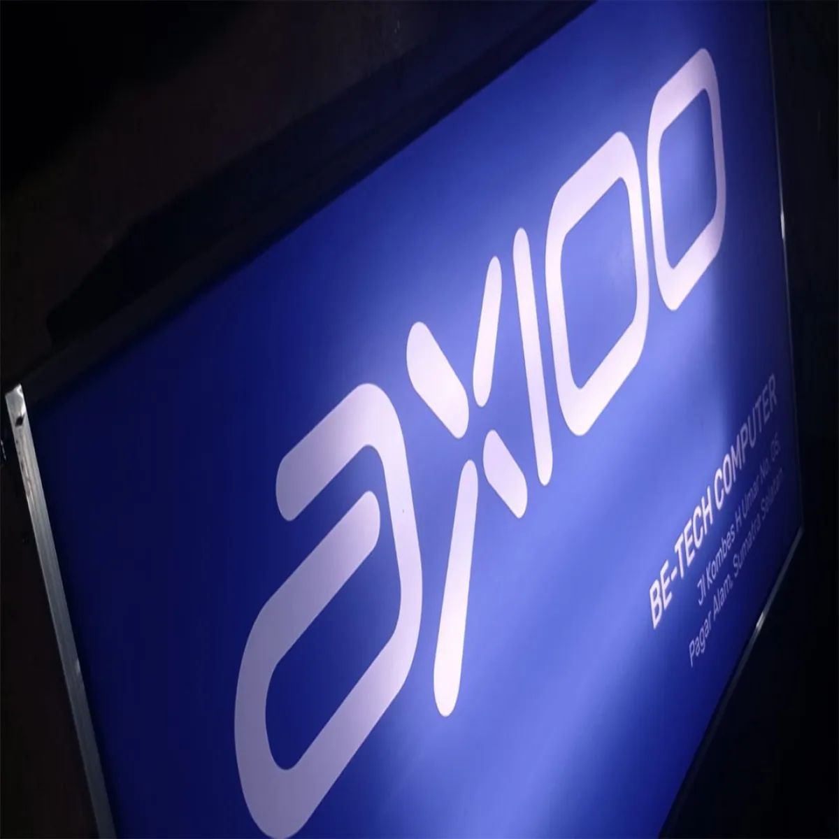 Axioo Be-Tech Neon Box